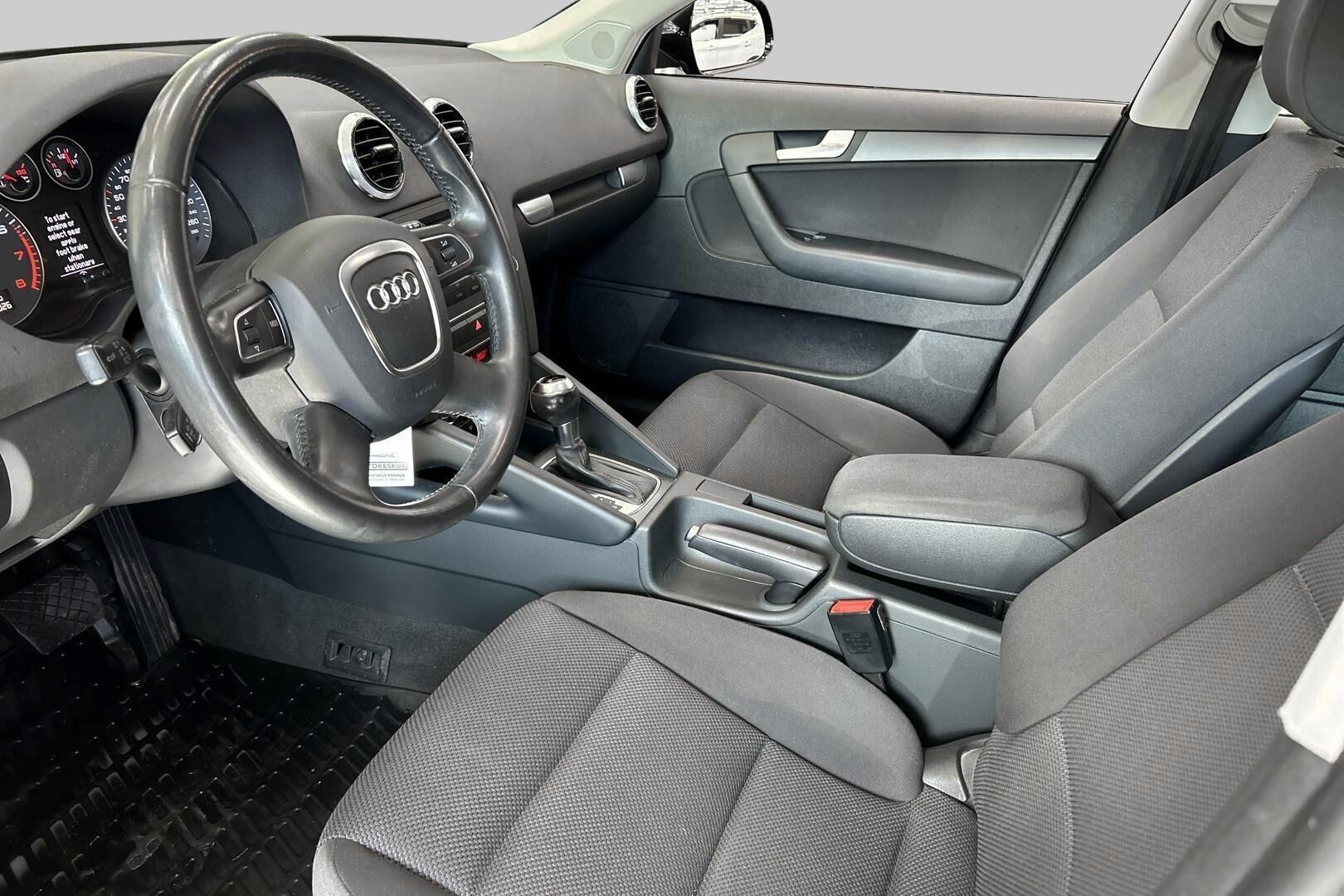 Audi A3 iso kuva 9