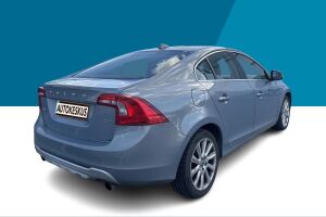 Volvo S60 esikatselu 4