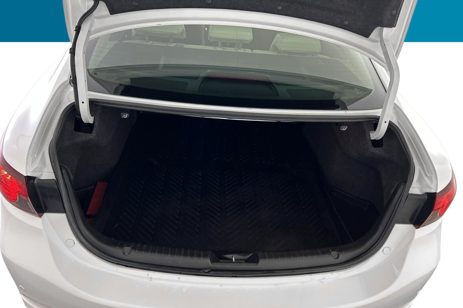 Mazda Mazda6 iso kuva 12