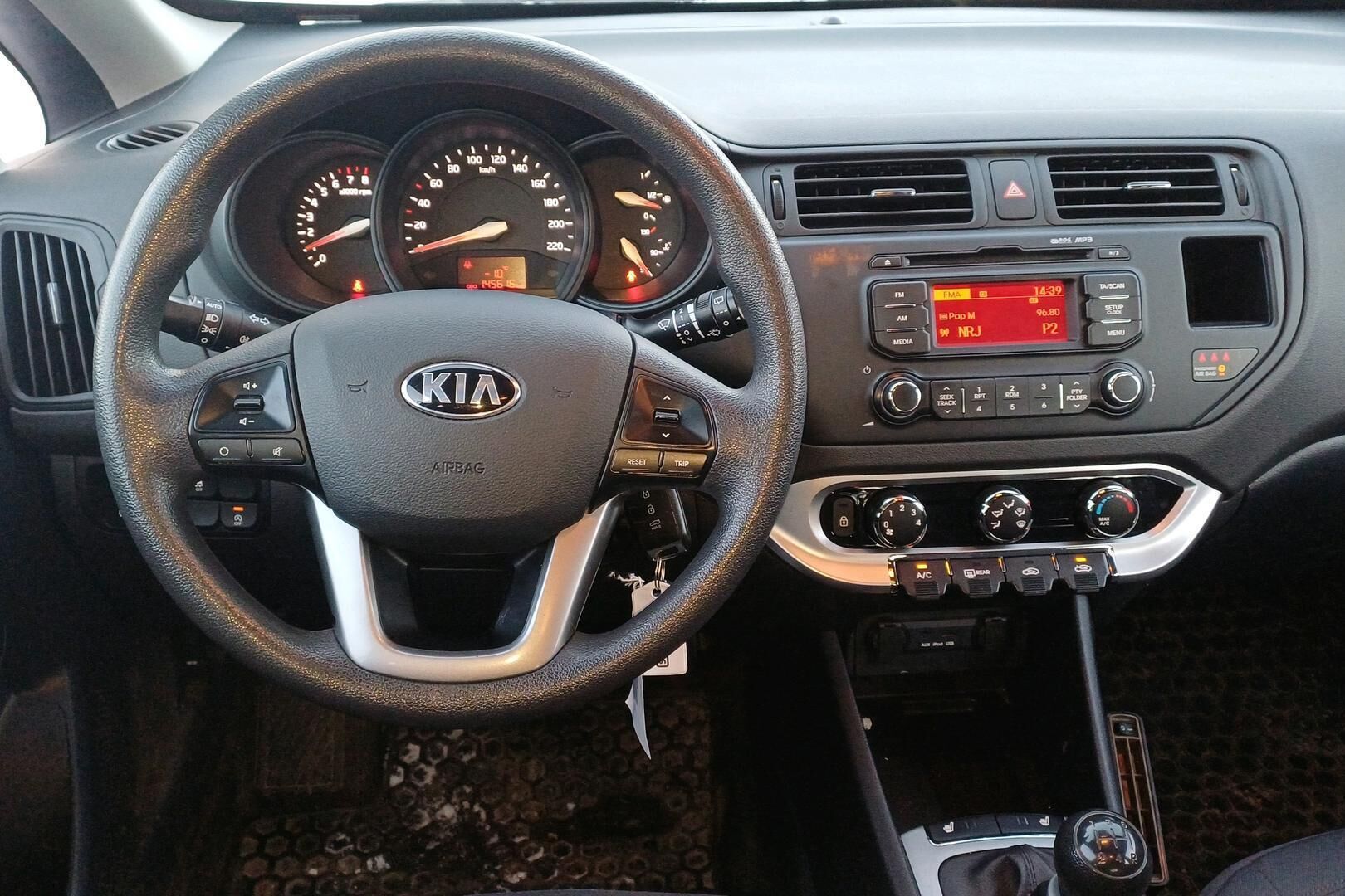 Kia Rio iso kuva 1