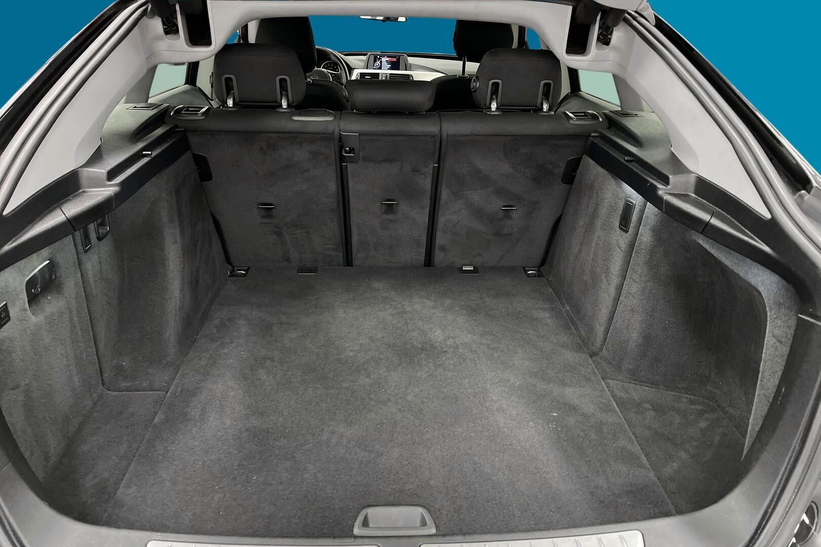 BMW 3-sarja iso kuva 11