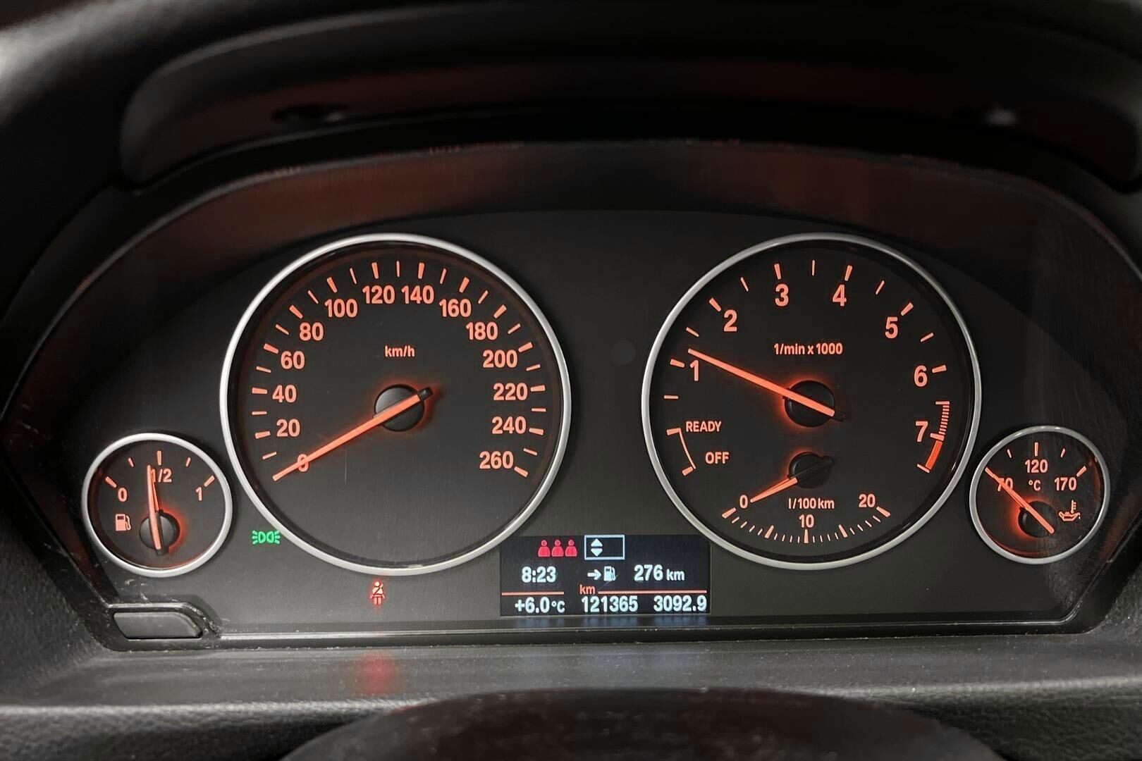 BMW 3-sarja iso kuva 13