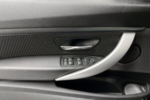 BMW 3-sarja esikatselu 19