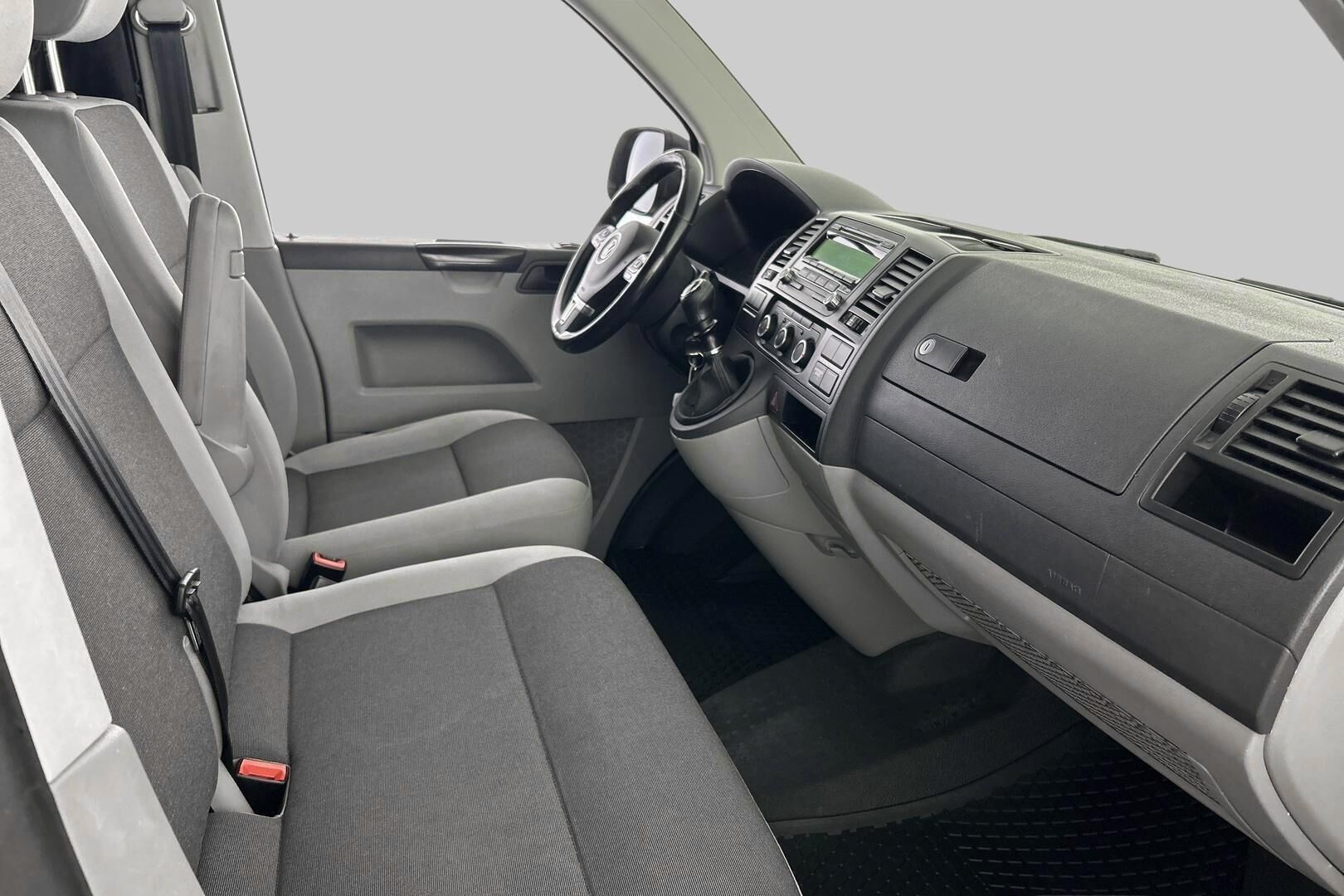 Volkswagen Transporter iso kuva 14