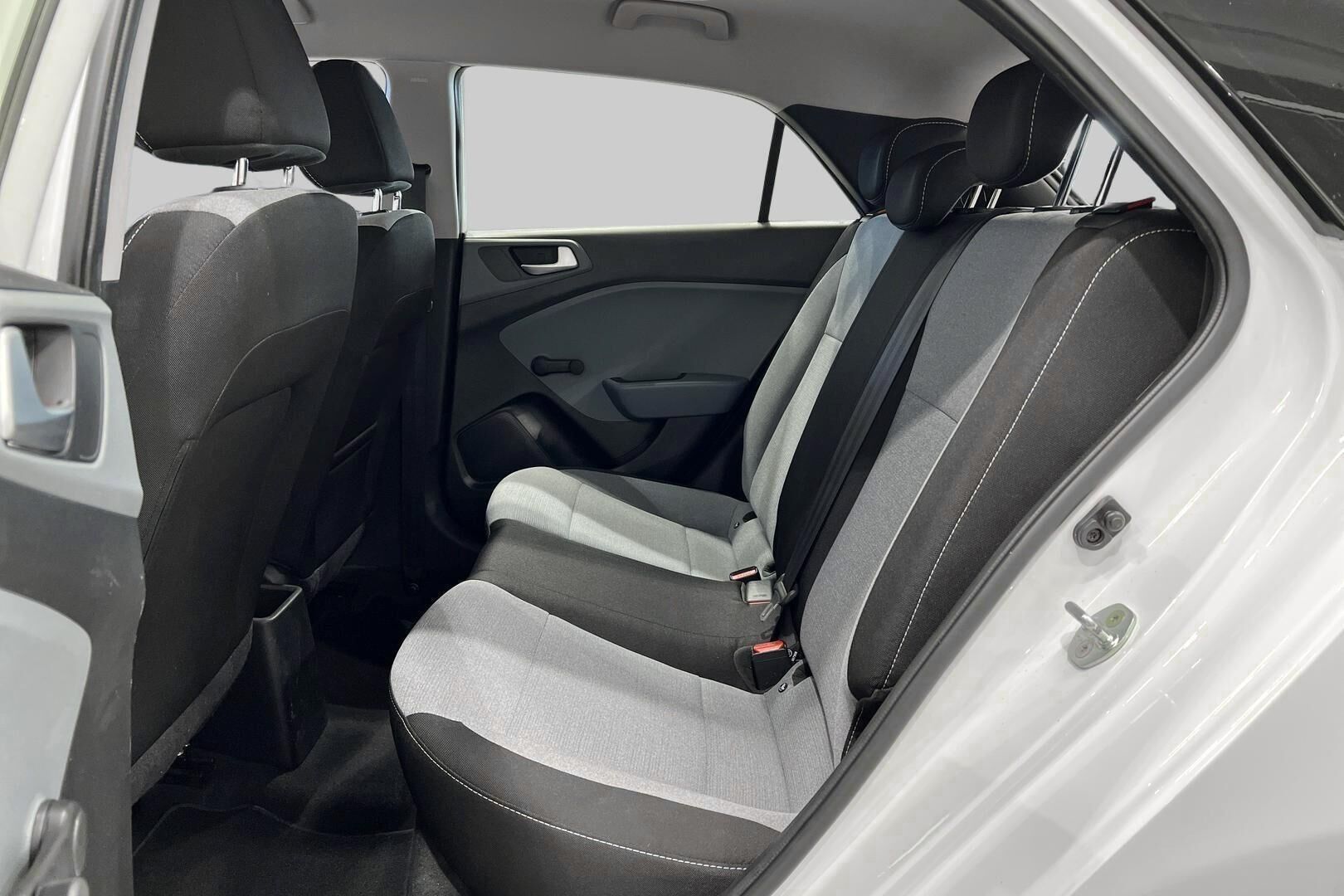 Hyundai i20 5d iso kuva 10