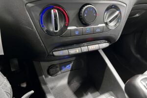 Hyundai i20 5d esikatselu 16