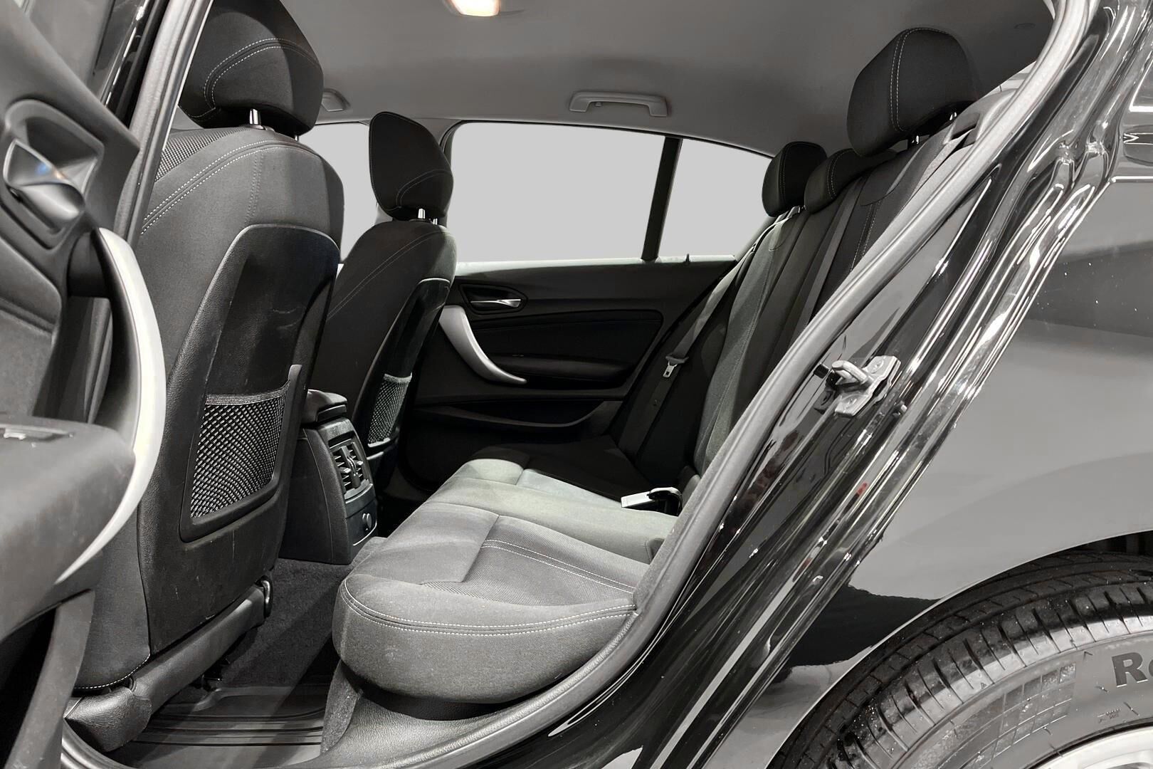 BMW 1-SARJA iso kuva 10