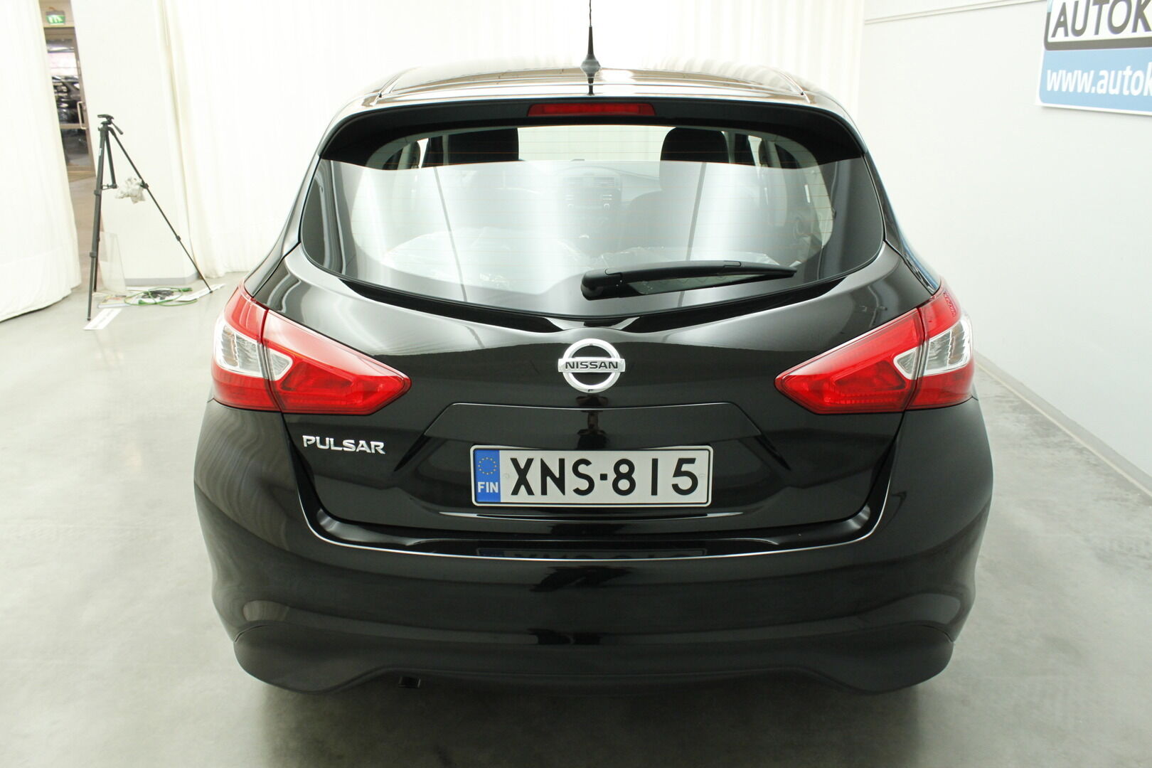 Nissan Pulsar iso kuva 4