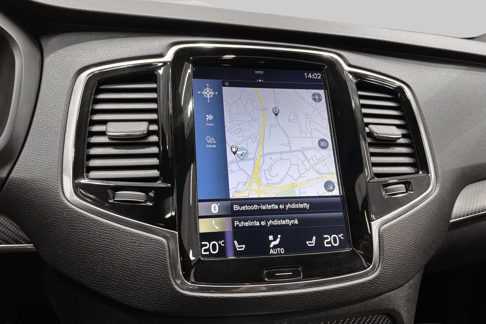 Volvo XC90 iso kuva 10