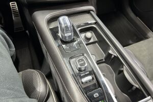 Volvo XC90 esikatselu 34