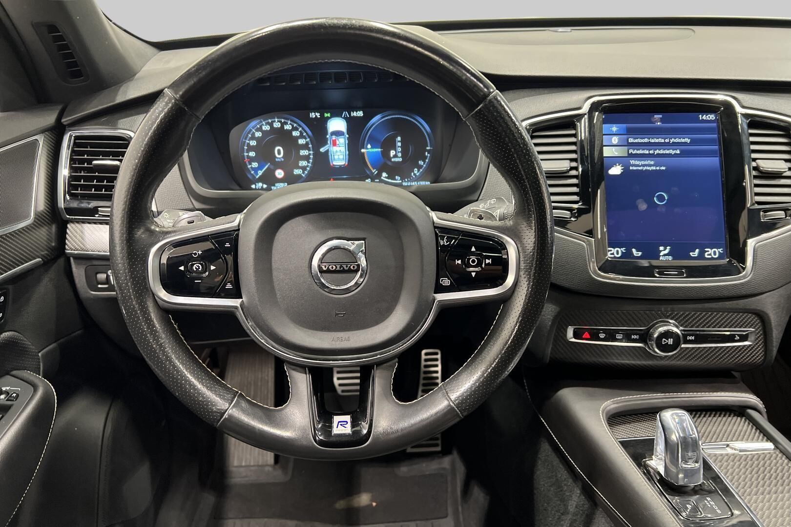 Volvo XC90 iso kuva 22