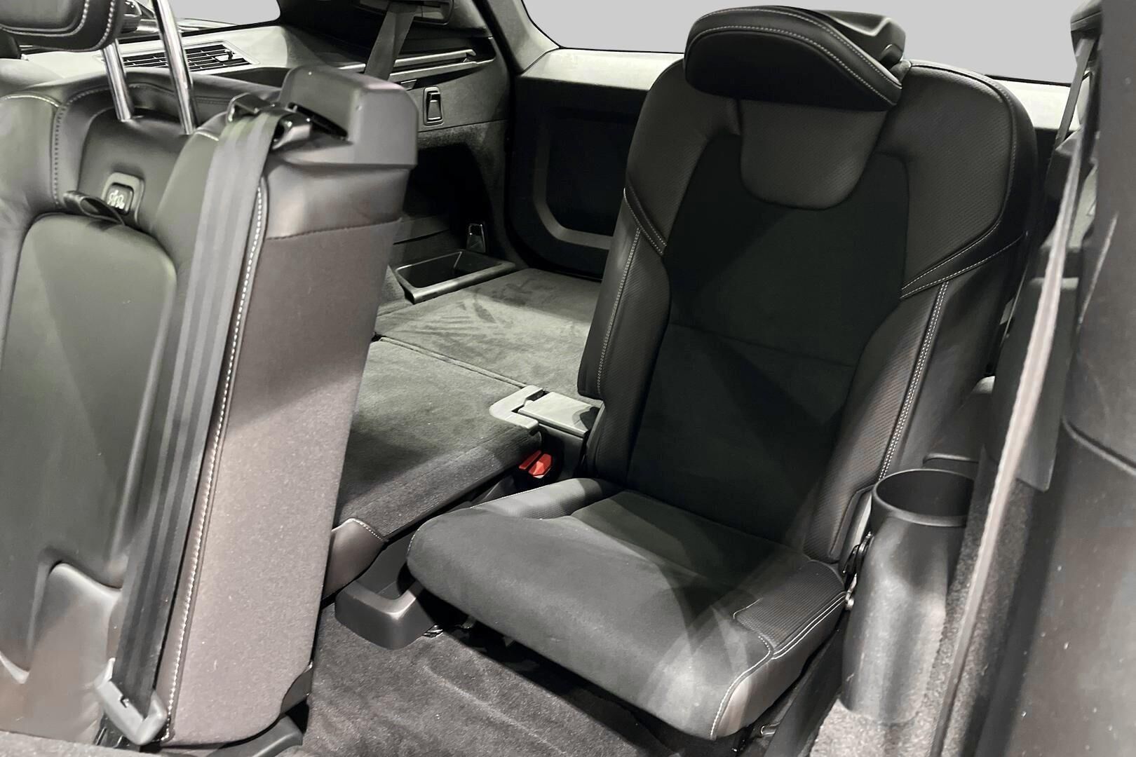 Volvo XC90 iso kuva 23