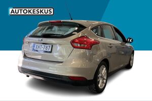 Ford Focus esikatselu 5