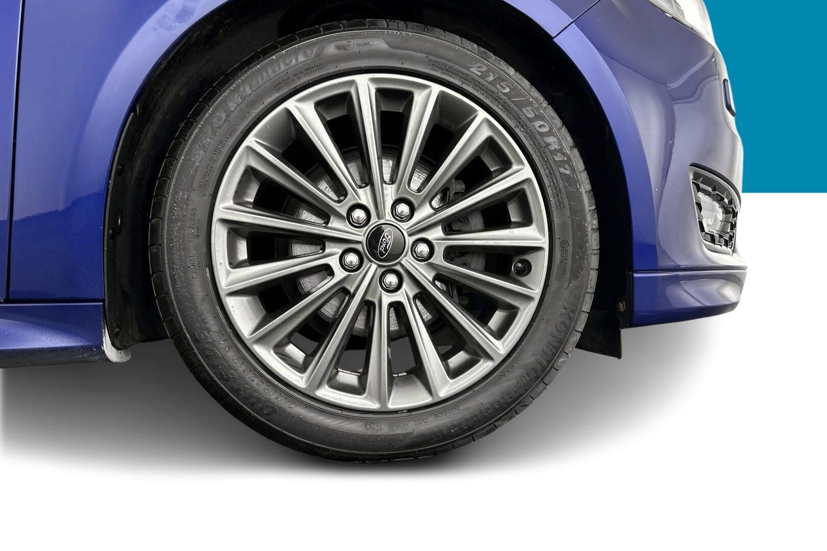 Ford Focus iso kuva 12