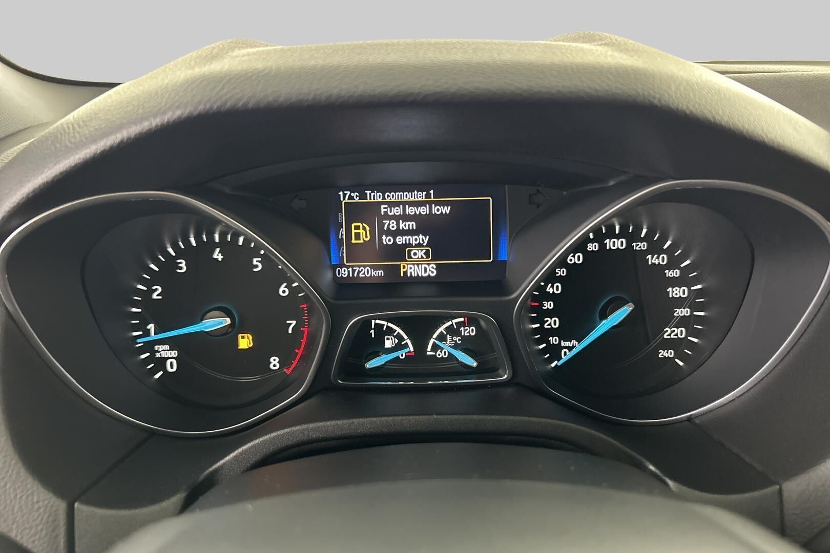 Ford Focus iso kuva 13
