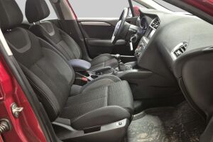 Citroen C4 esikatselu 4