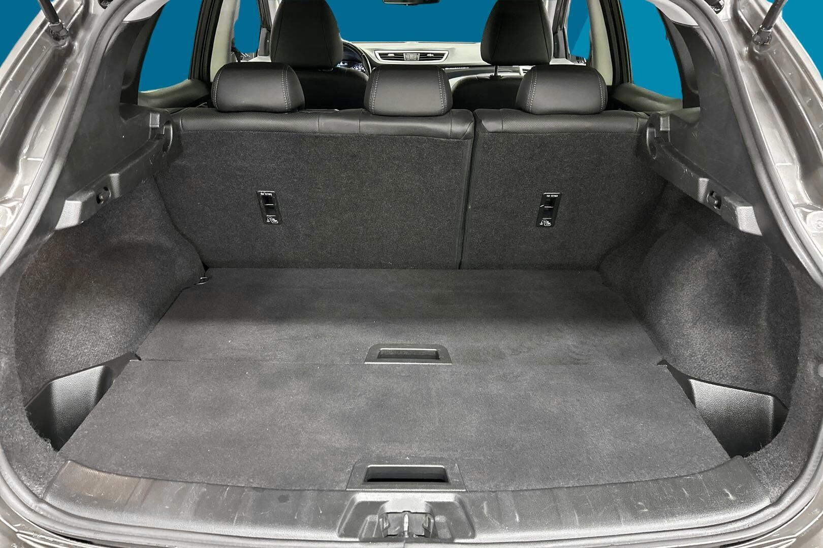 Nissan Qashqai iso kuva 12