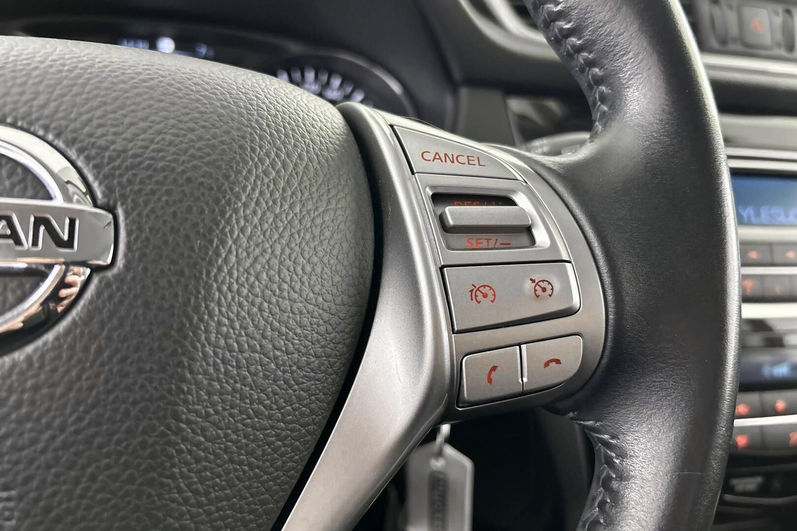 Nissan Qashqai iso kuva 21