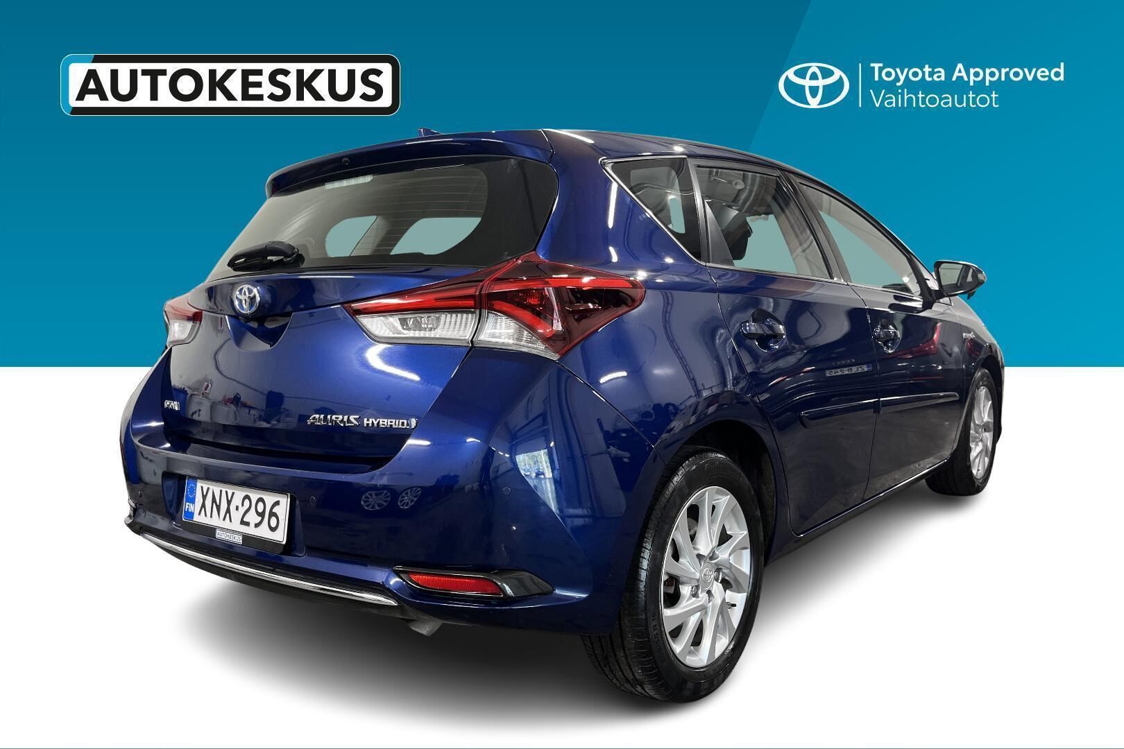 Toyota Auris iso kuva 4