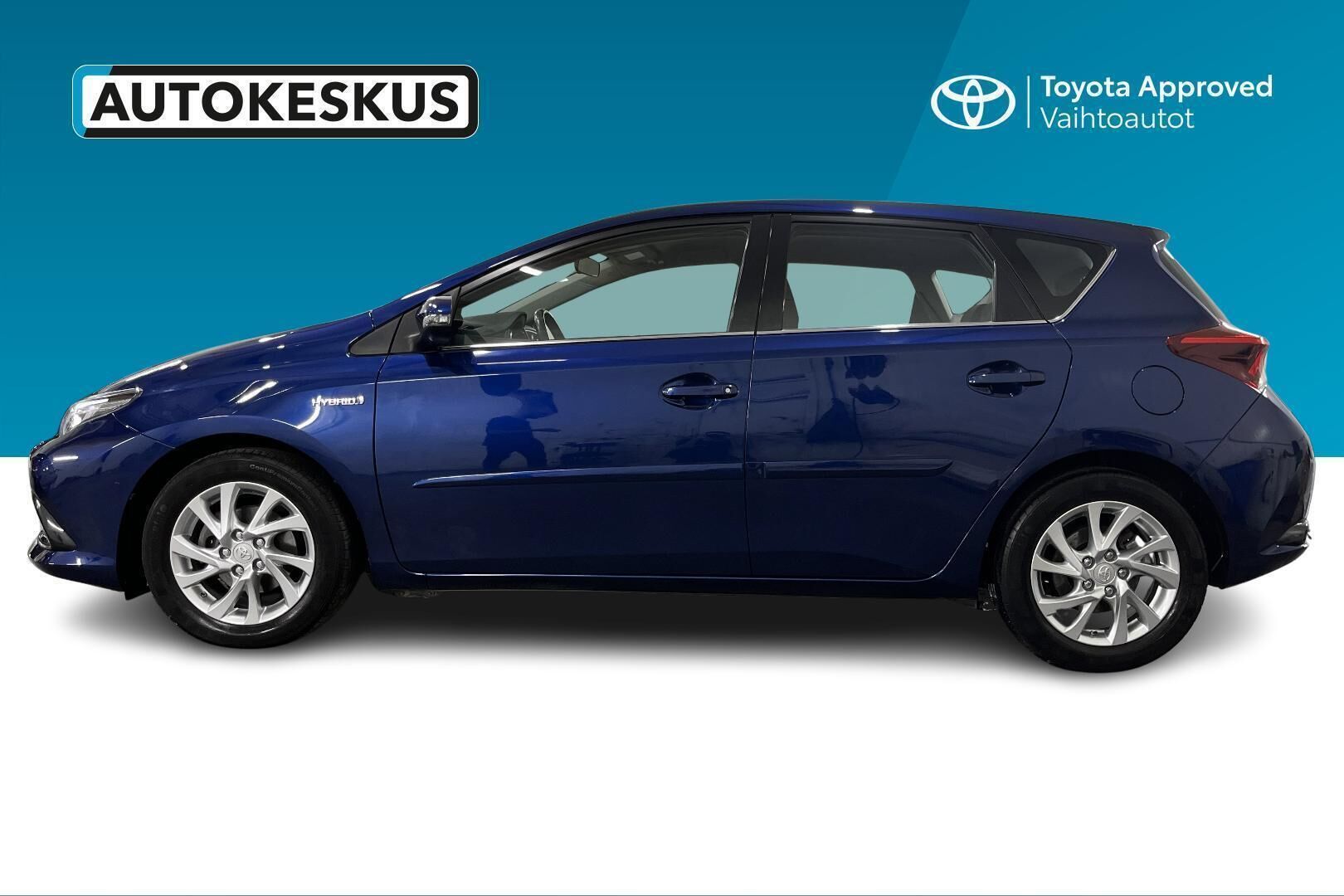 Toyota Auris iso kuva 7