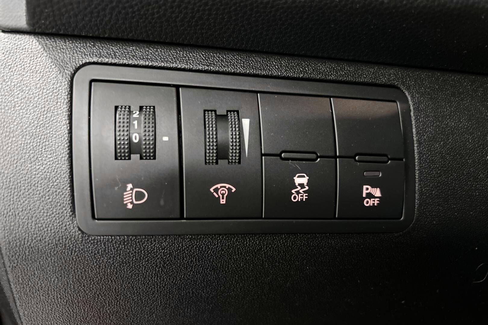 Kia Venga iso kuva 20
