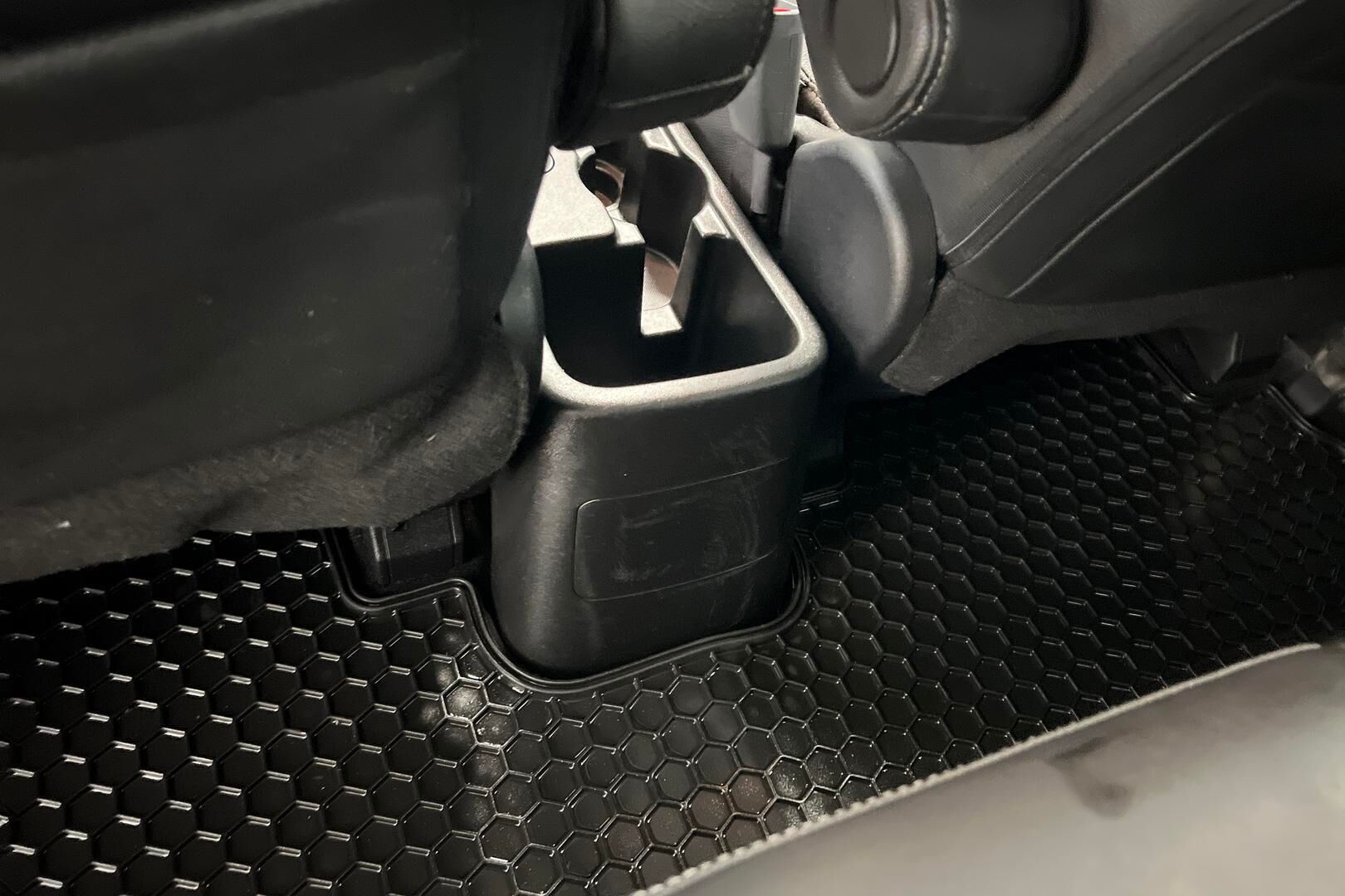 Kia Venga iso kuva 24