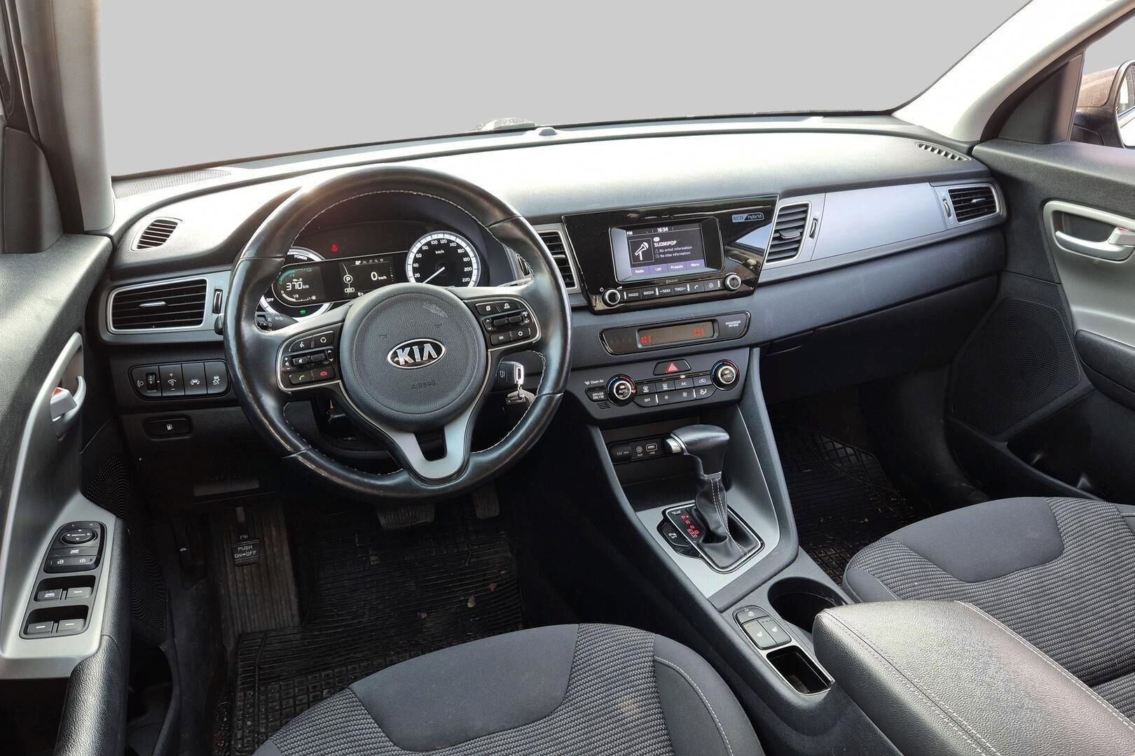 Kia Niro iso kuva 2