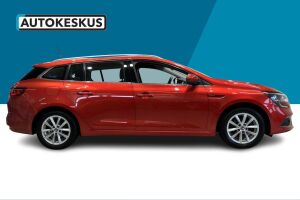 Renault Megane esikatselu 4