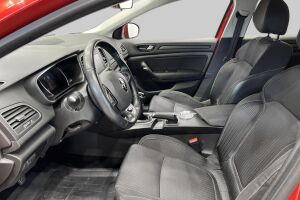 Renault Megane esikatselu 9