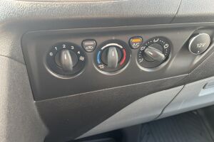 Ford Transit Custom esikatselu 17