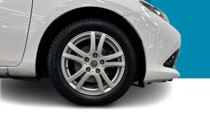 Toyota Auris esikatselu 12