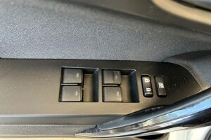 Toyota Auris esikatselu 24