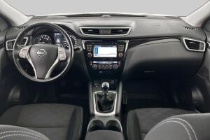 Nissan Qashqai esikatselu 11