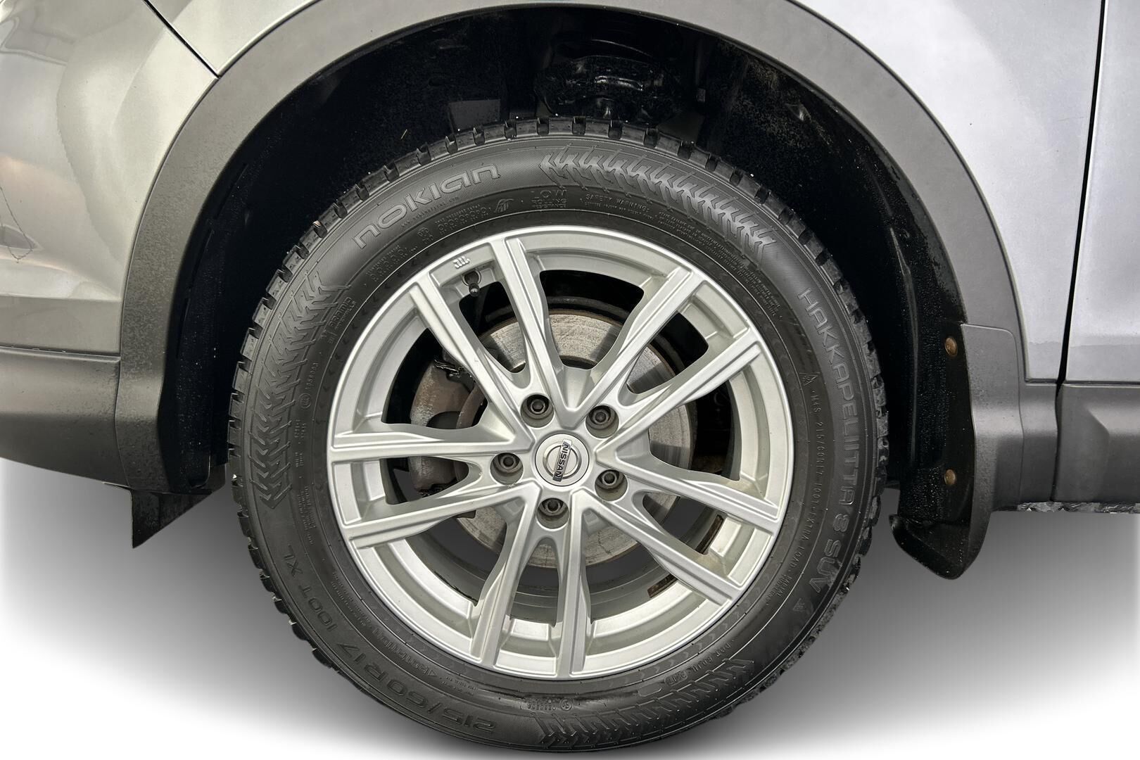 Nissan Qashqai iso kuva 14