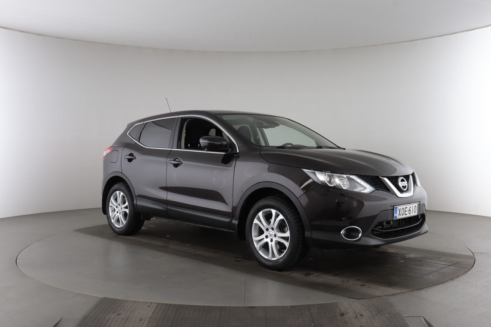 Nissan Qashqai iso kuva 14