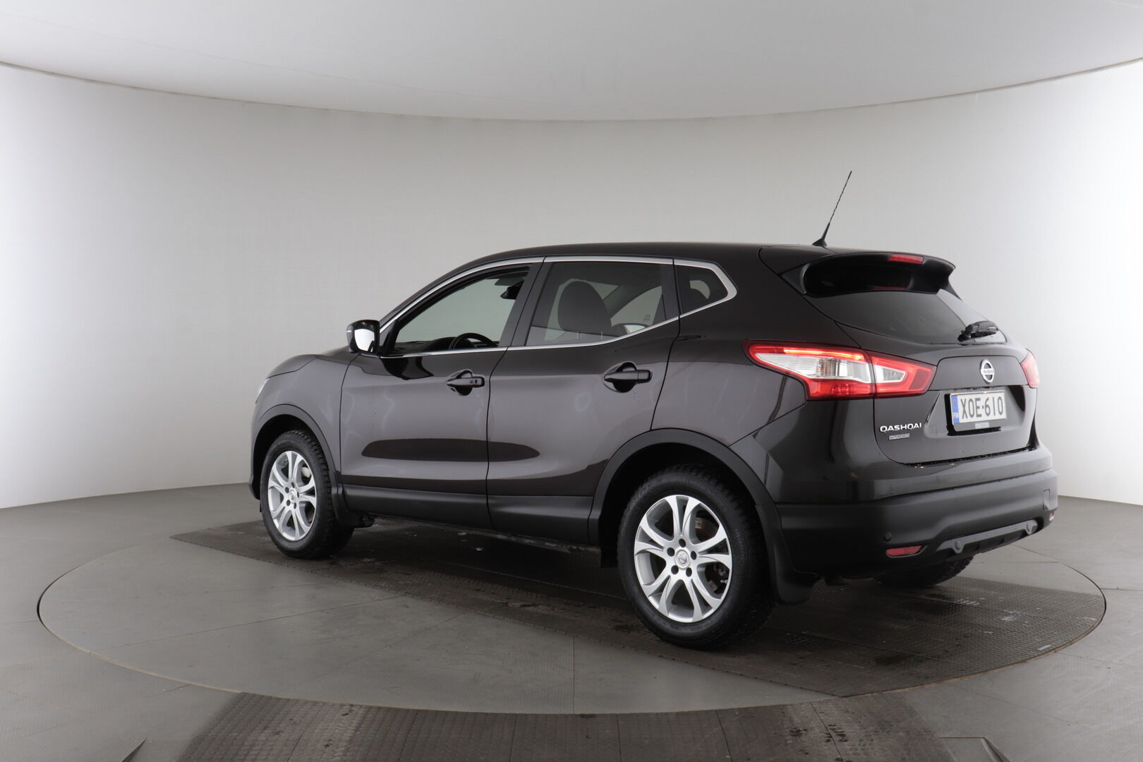 Nissan Qashqai iso kuva 6