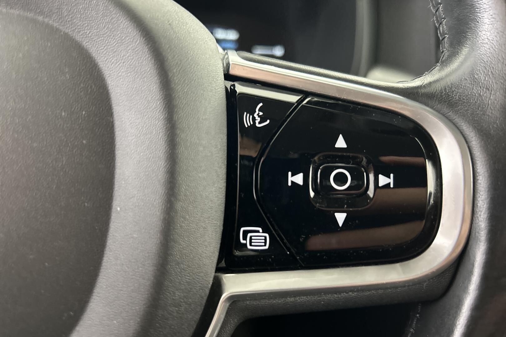 Volvo V90 iso kuva 25