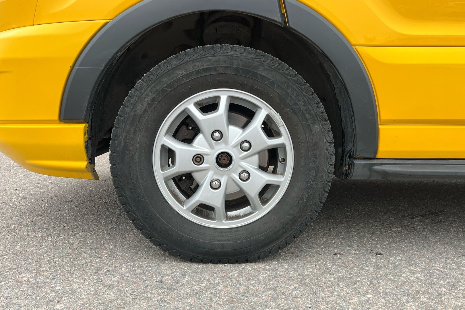 Ford Transit iso kuva 10