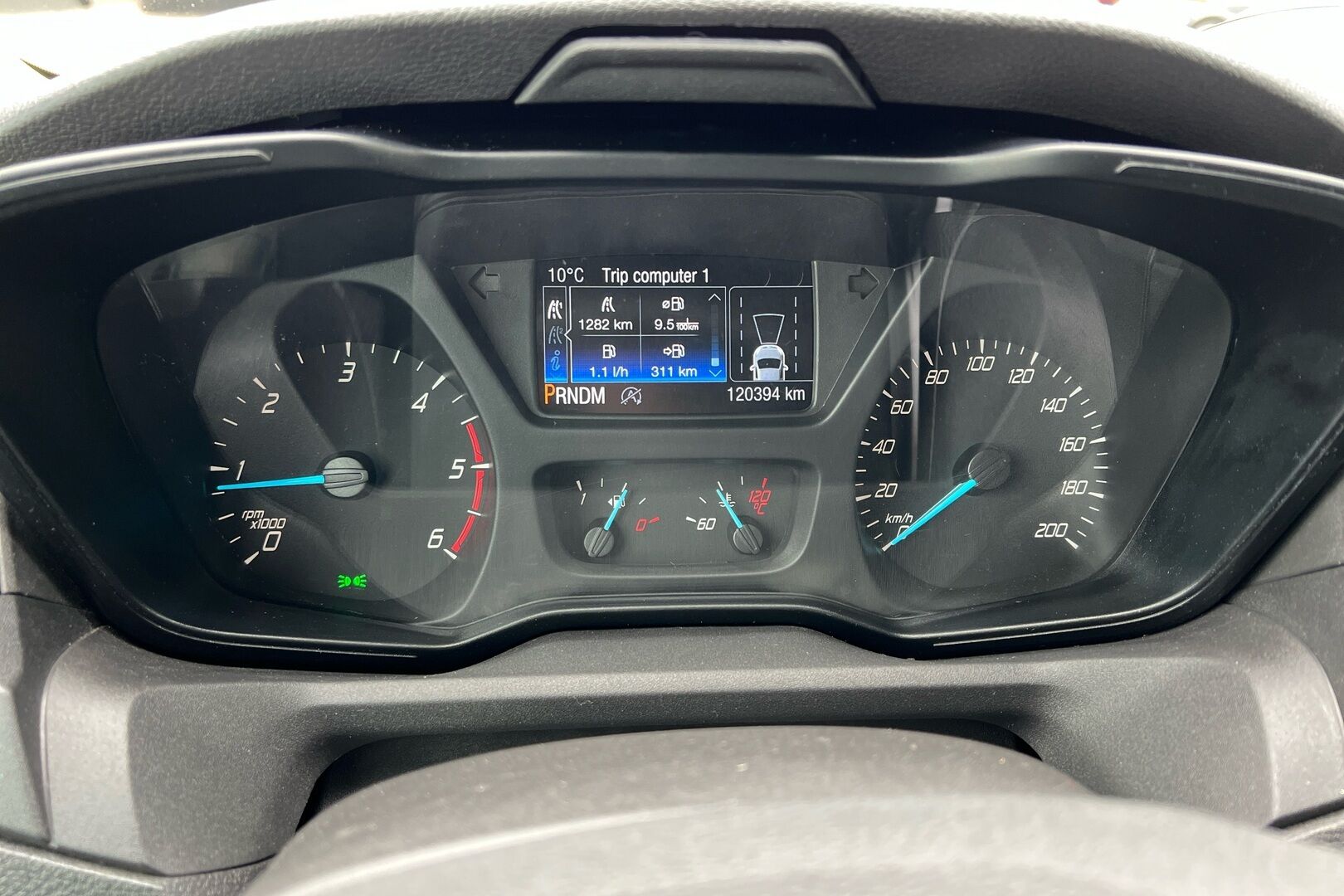 Ford Transit iso kuva 11
