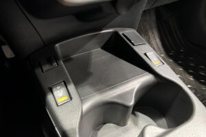 Nissan Leaf esikatselu 18