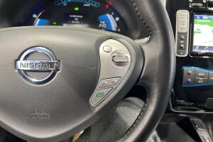 Nissan Leaf esikatselu 20