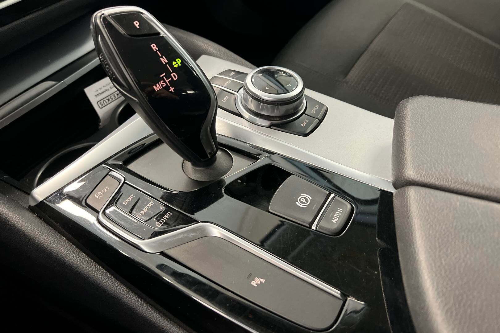 BMW 5-sarja iso kuva 11