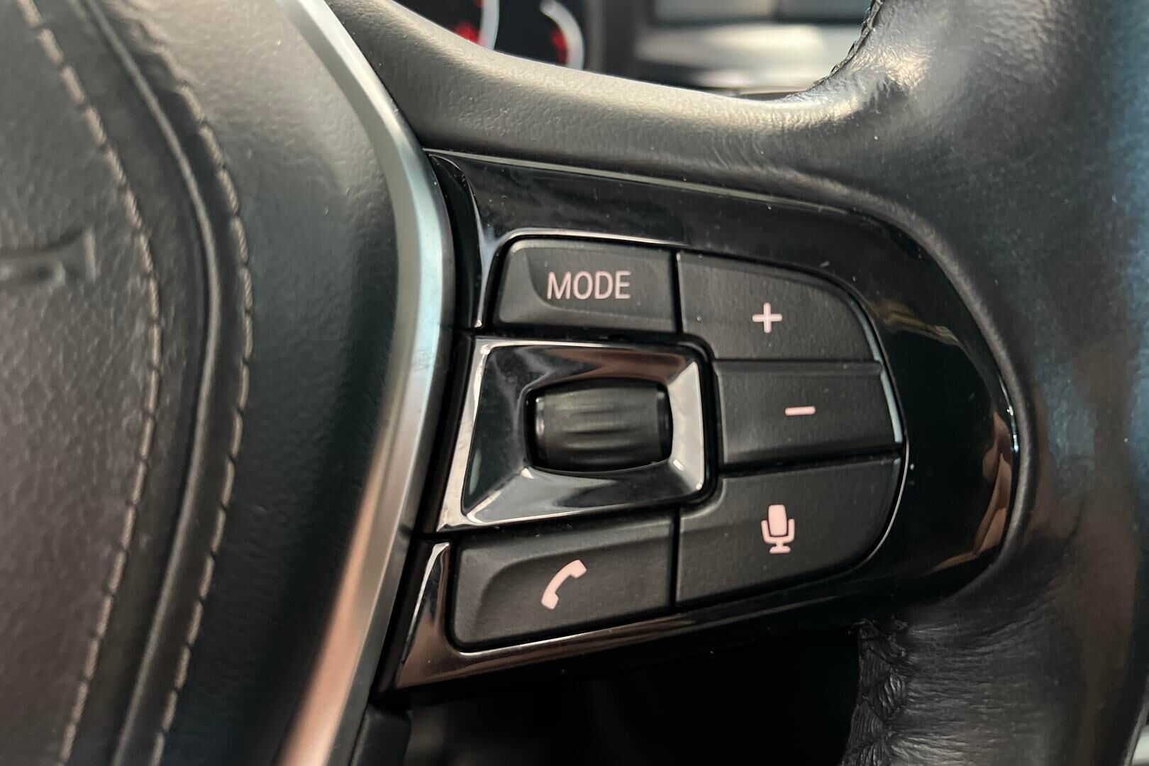 BMW 5-sarja iso kuva 13