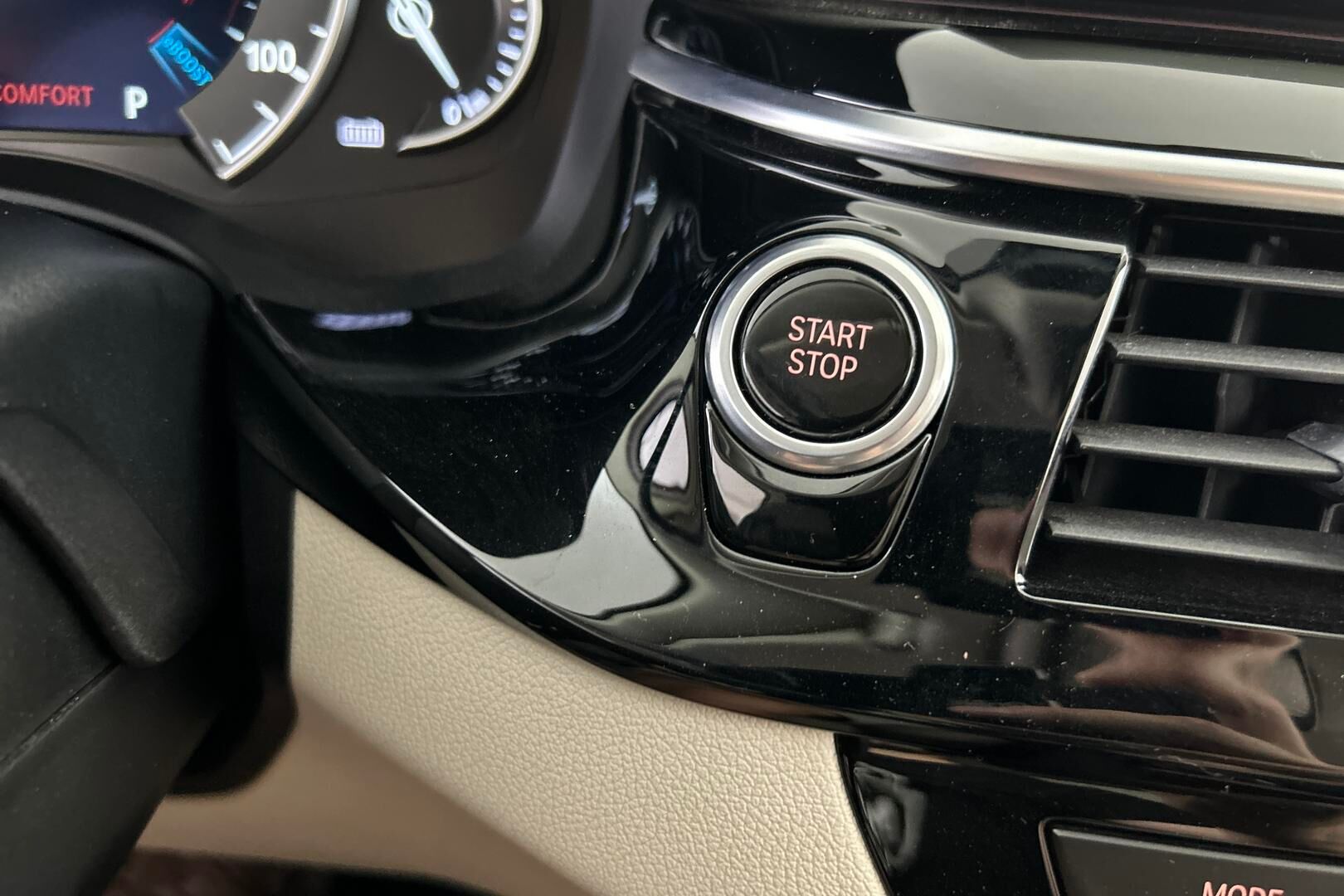 BMW 5-SARJA iso kuva 23