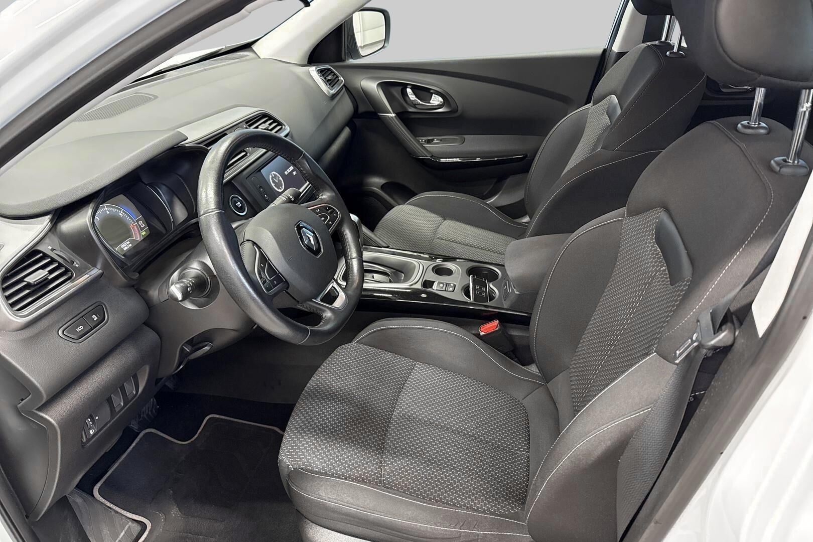 Renault Kadjar iso kuva 8