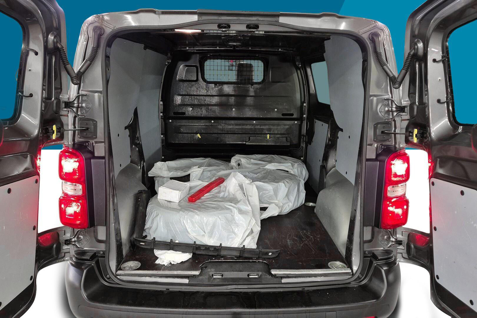 Peugeot Expert iso kuva 4