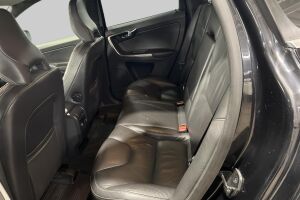Volvo XC60 esikatselu 10