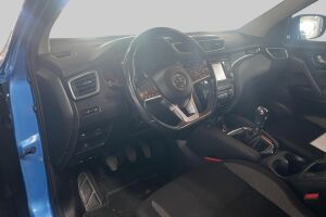 Nissan Qashqai esikatselu 2