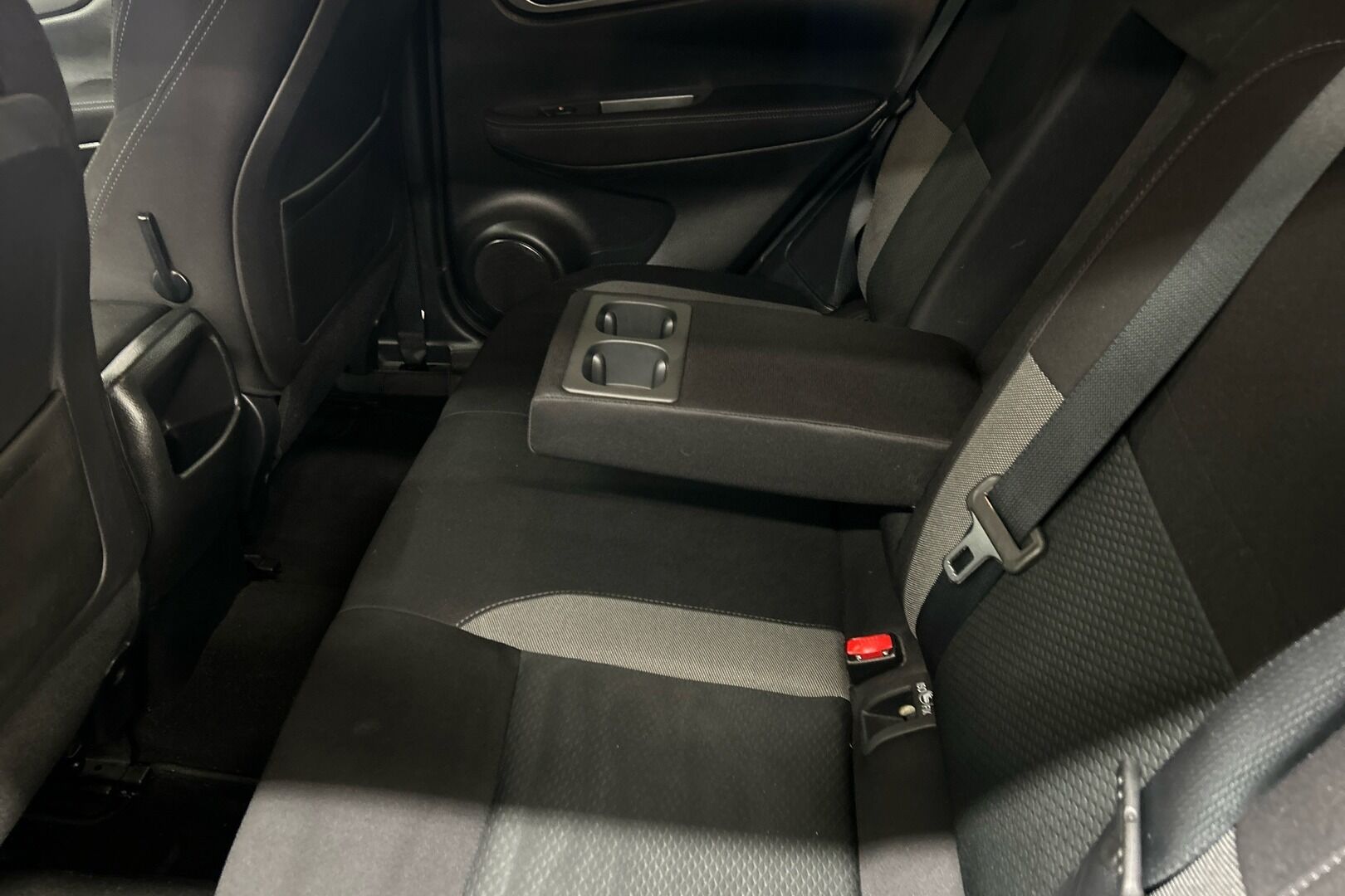 Nissan Qashqai iso kuva 25