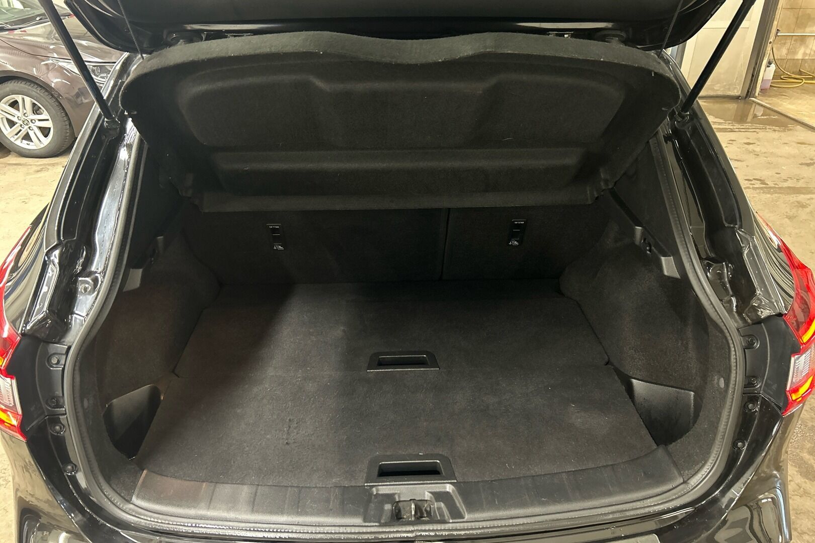 Nissan Qashqai iso kuva 9